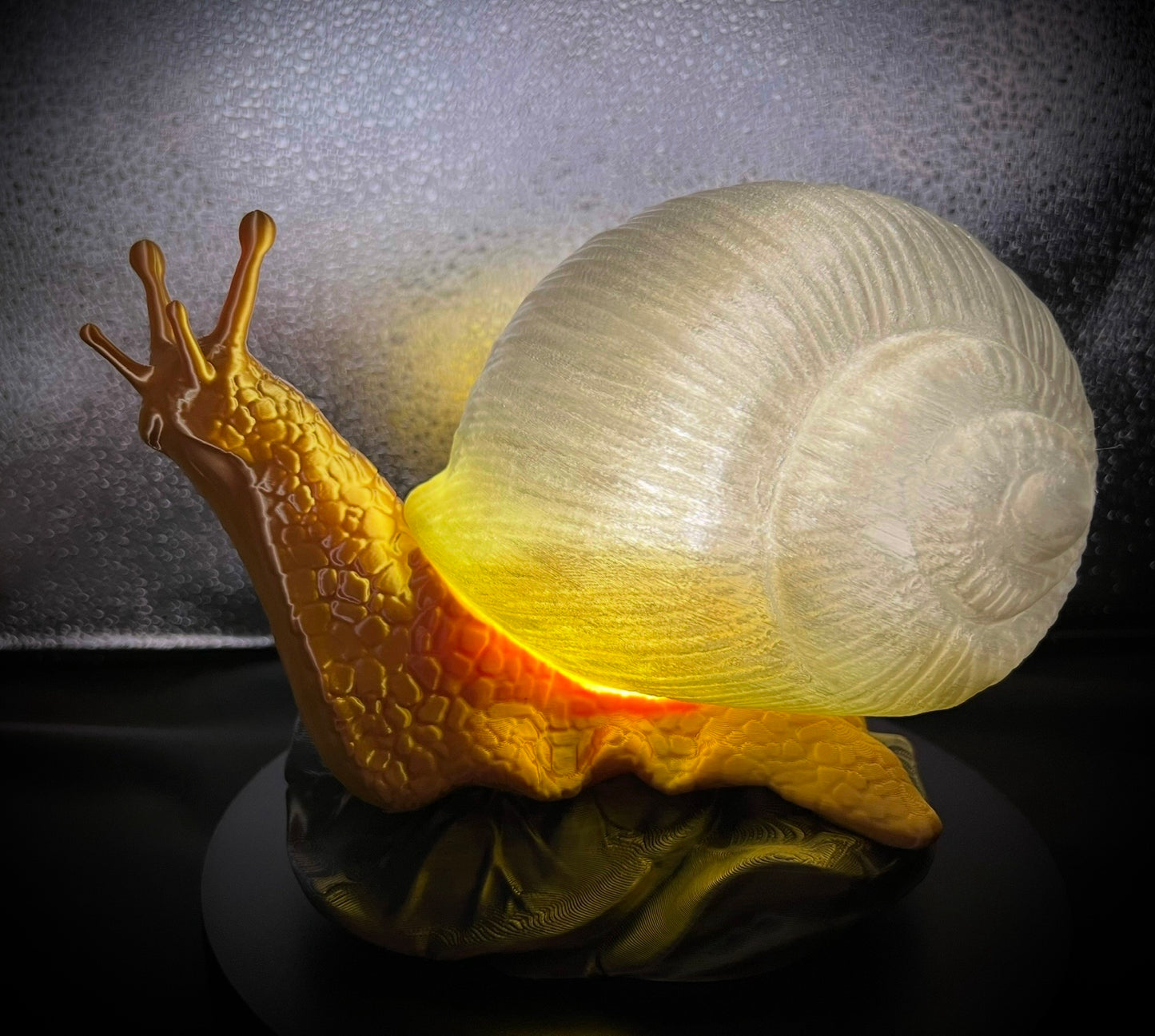 Ultra Portable Lemon Cloud Snail Lamp