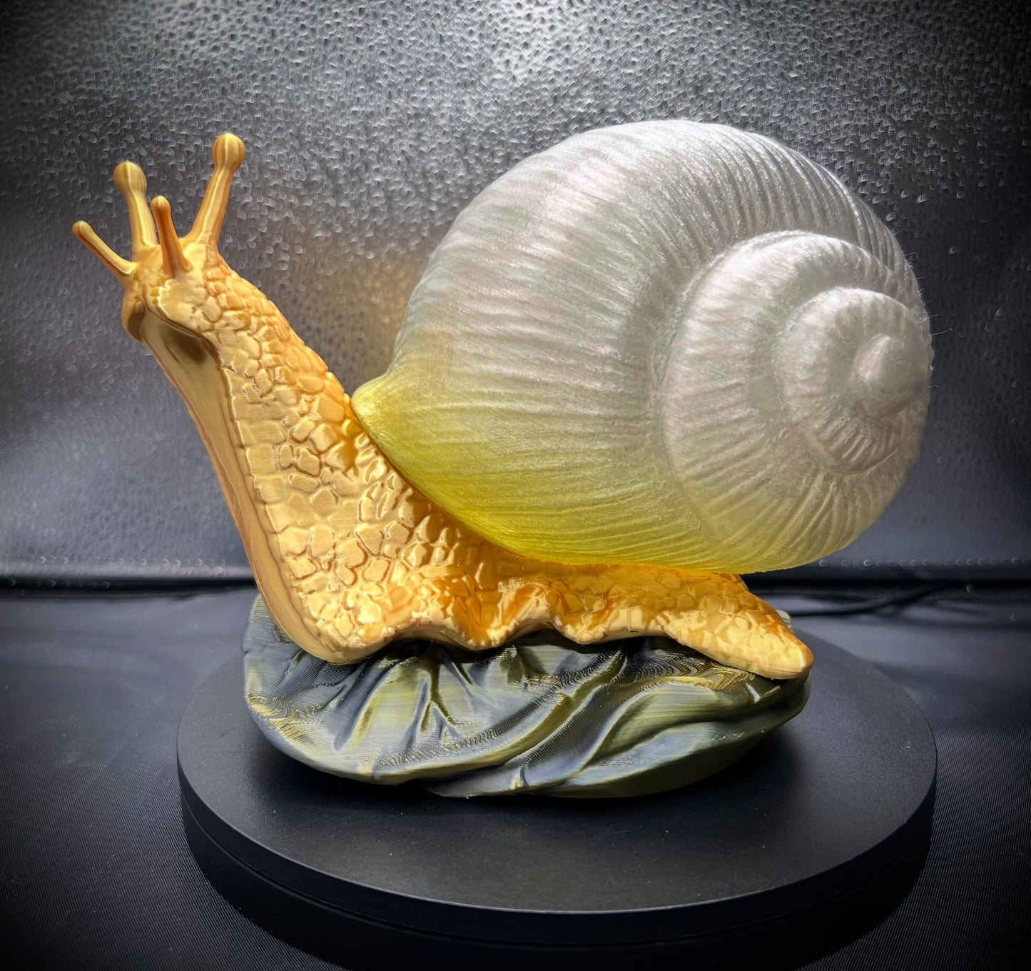 Ultra Portable Lemon Cloud Snail Lamp